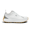 001A - Trail running shoes - Women's