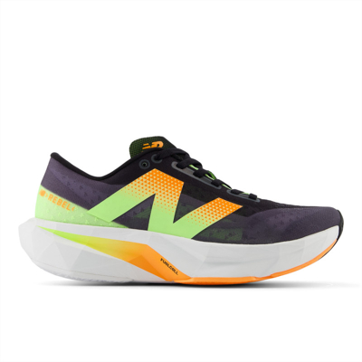 New Balance - FuelCell Rebel V4 - Buty do biegania damskie