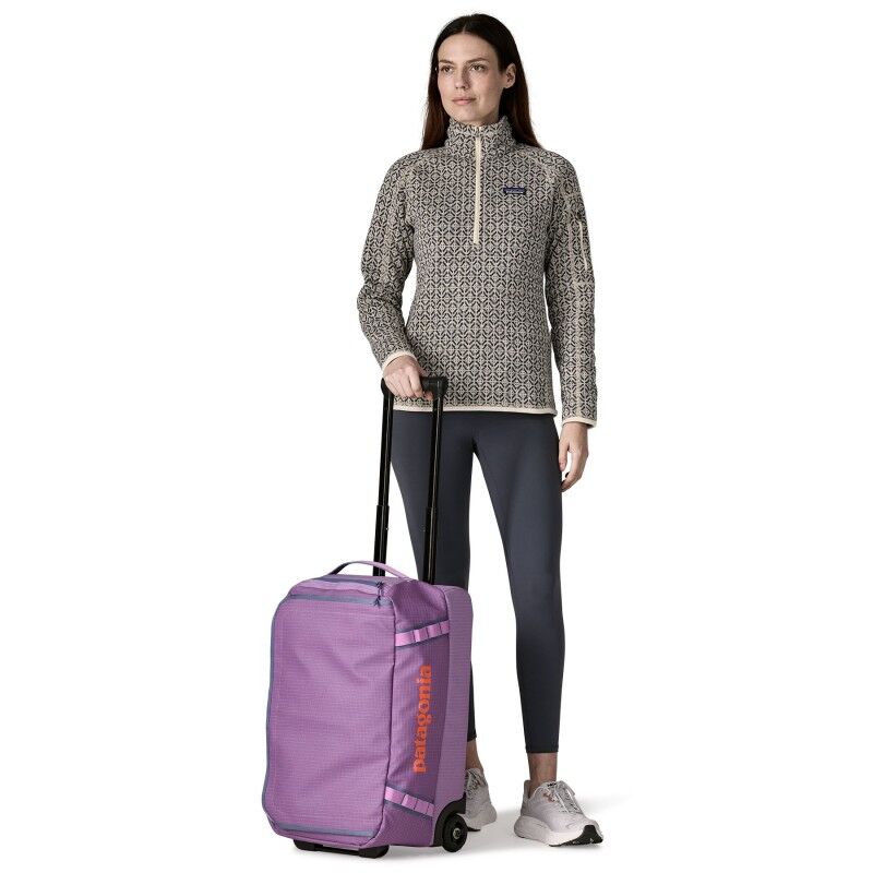 Patagonia Black Hole Wheeled Duffel 40L - Wheeled travel bag | Hardloop