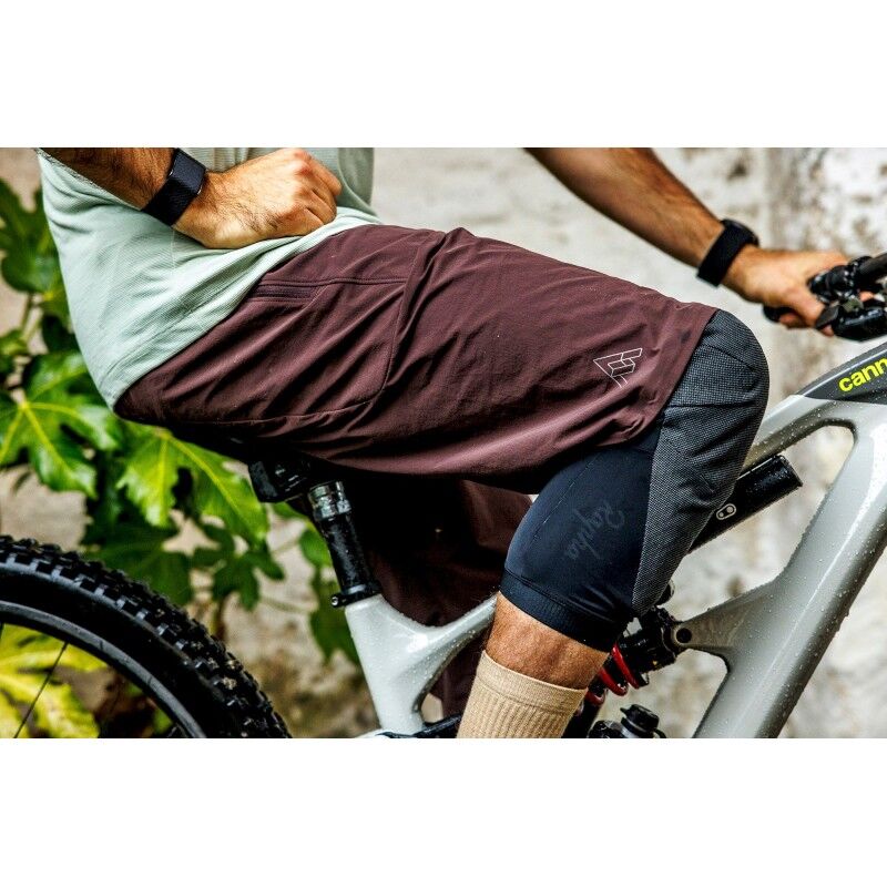 7mesh Glidepath Short 14" - Short BTT homem | Hardloop