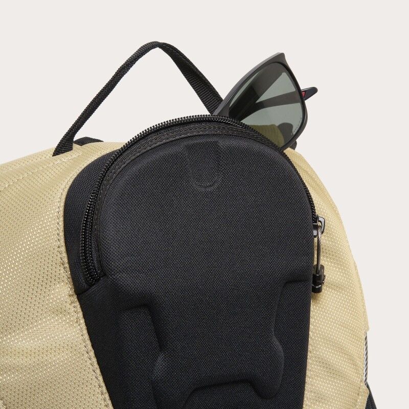 Oakley Bathroom Sink RC Backpack - Batoh | Hardloop