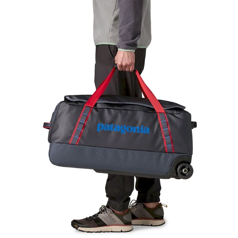 Patagonia Black Hole Wheeled Duffel 70L - Wheeled travel bag | Hardloop
