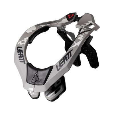 Neck Brace 4.5