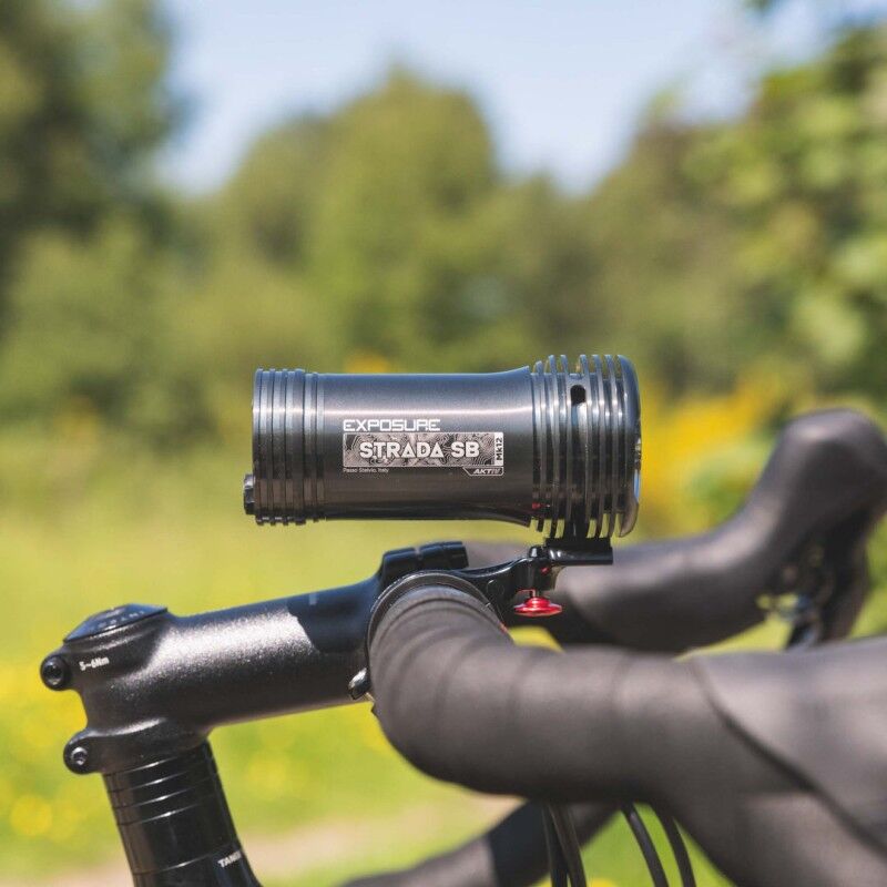 Exposure Lights Strada 12 Super Bright - including Remote Switch AKTIV - Luz delantera bicicleta | Hardloop