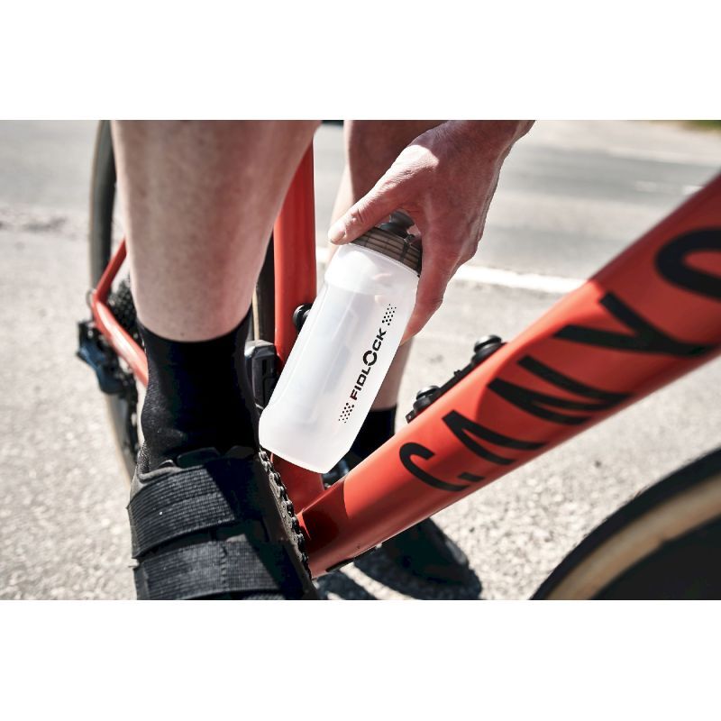 FIDLOCK Twist Bottle 590 With Bike Base - Cykelflaske | Hardloop