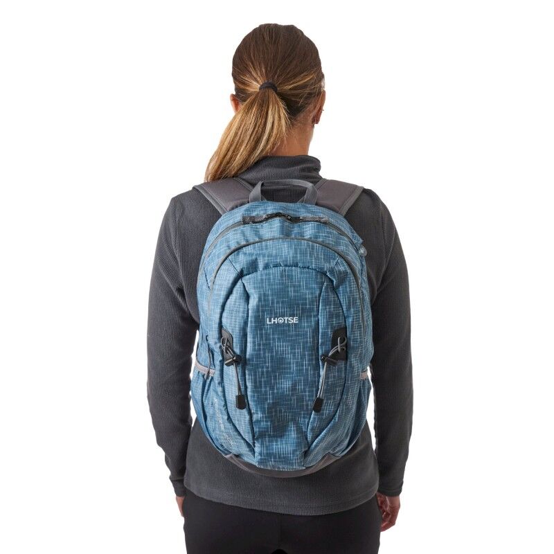 Score 20 - Mochila de caminhada