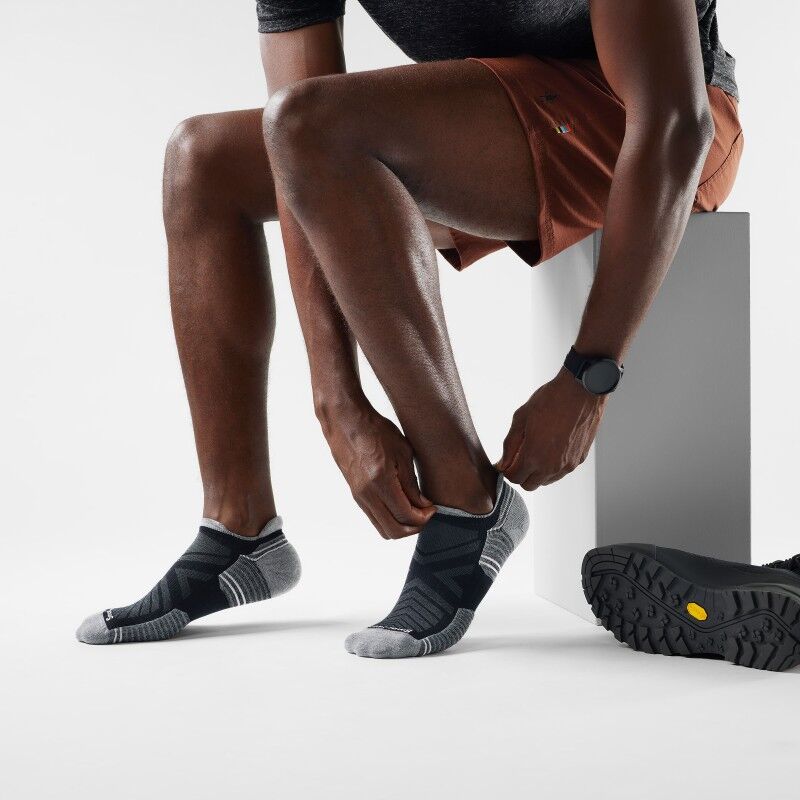 Smartwool Hike Targeted Cushion Low Ankle Socks - Chaussettes randonnée homme | Hardloop