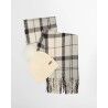 Barbour Dover Beanie & Hailes Scarf Gift Set - Scarf - Women's | Hardloop