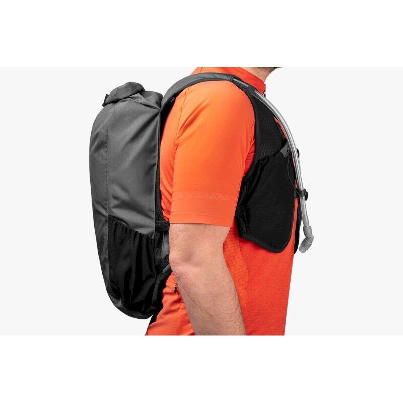 Apidura Backcountry Hydration Backpack - Trinkrucksack | Hardloop