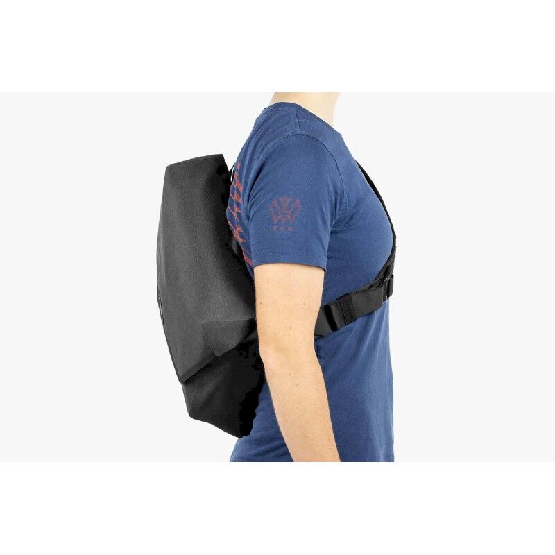 Apidura City Messenger - Travel Shoulder bag | Hardloop