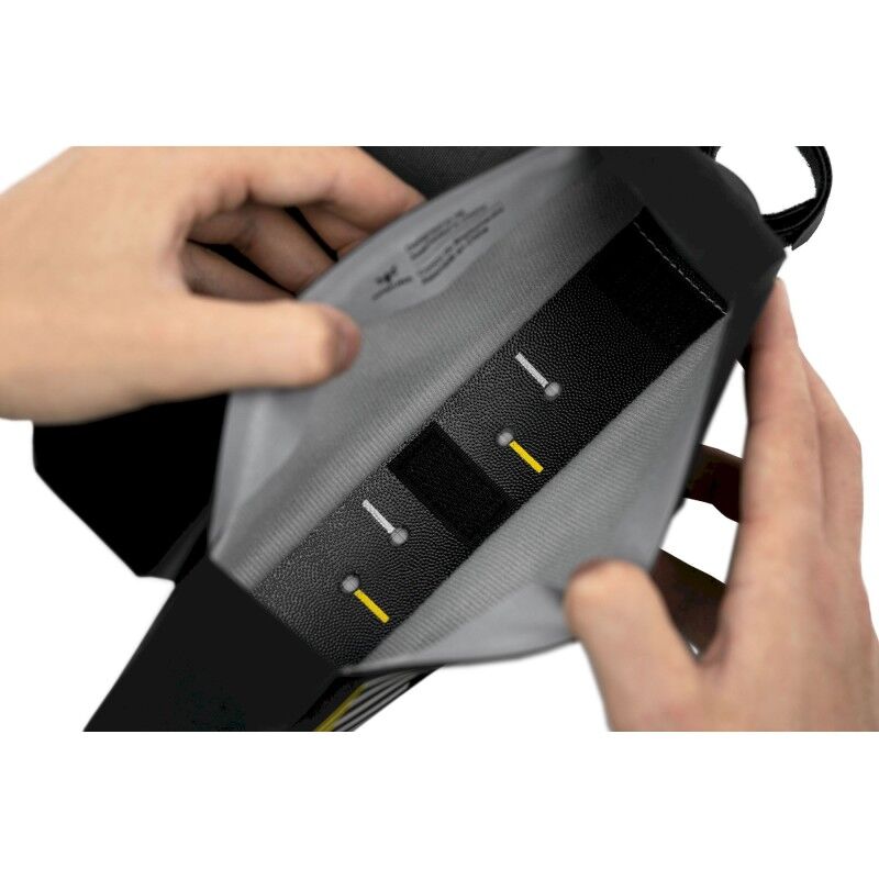 Apidura Racing Bolt-on Top Tube Pack - Bolsa quadrada bicicleta | Hardloop