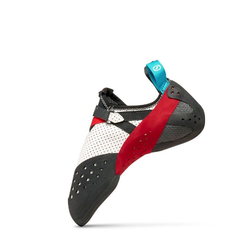 Scarpa Furia Air - Pés de gato | Hardloop