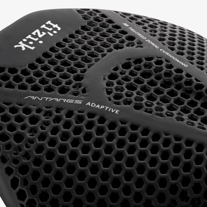 Fizik Vento Antares R3 Adaptive - Bike saddle | Hardloop
