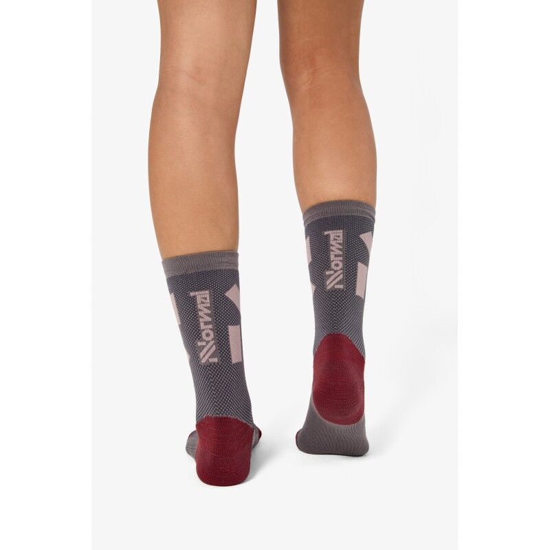 NNormal Race Socks - Calze trail running | Hardloop