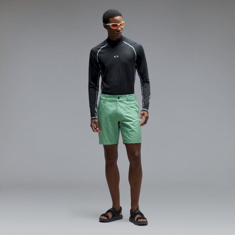 Oakley Baseline Hybrid 18” Short - Short homme | Hardloop