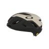 Oakley ARO 5 Race - Casco bici da corsa | Hardloop