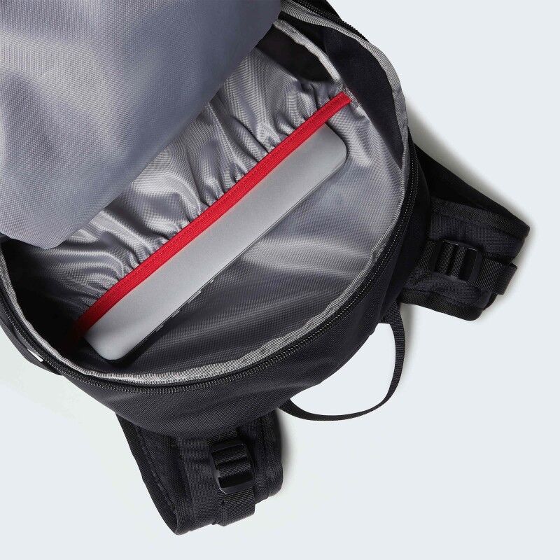 The North Face Basin 24 - Turistický batoh | Hardloop