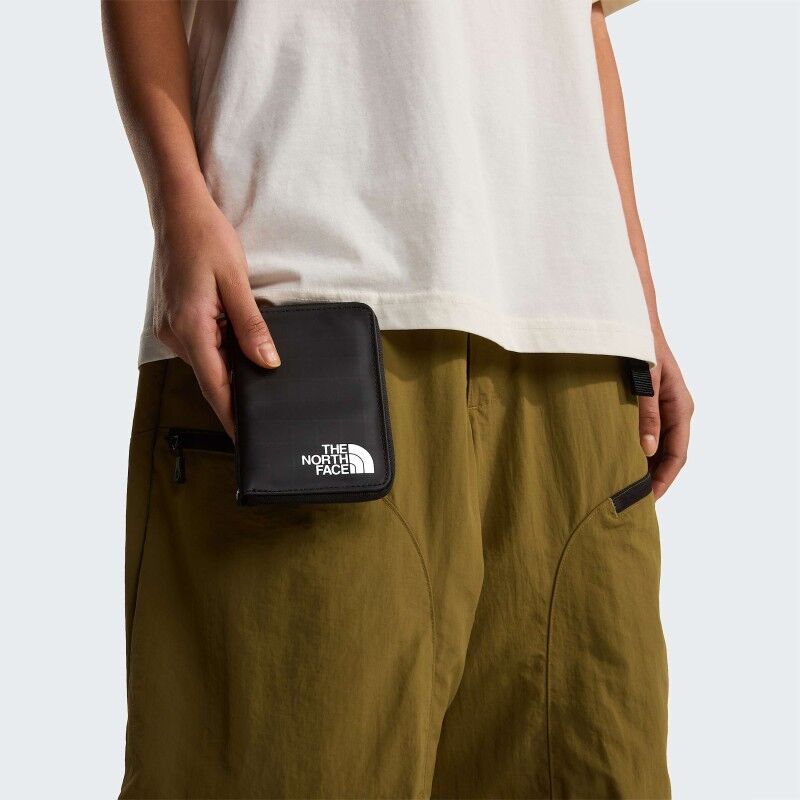The North Face Base Camp Voyager Wallet - Pung | Hardloop