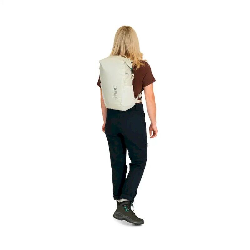 Exped Typhoon 15 - Walking backpack | Hardloop