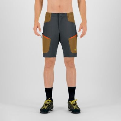 Lastia Bermuda - Walking shorts - Men's