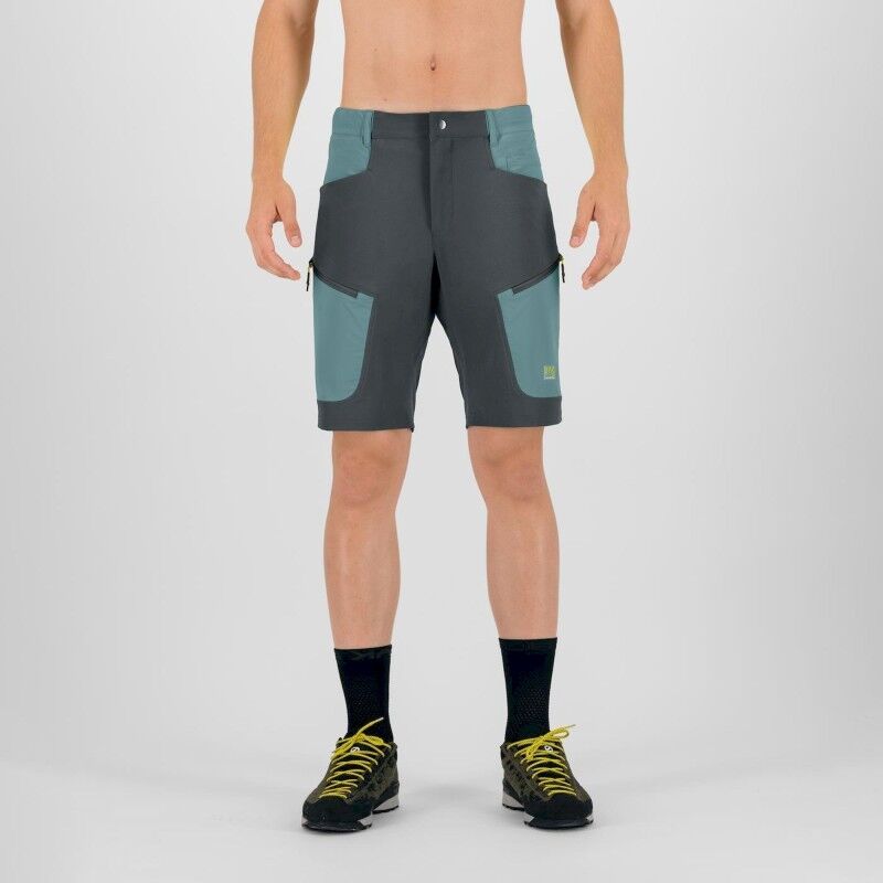 Lastia Bermuda - Pantalones cortos de trekking - Hombre