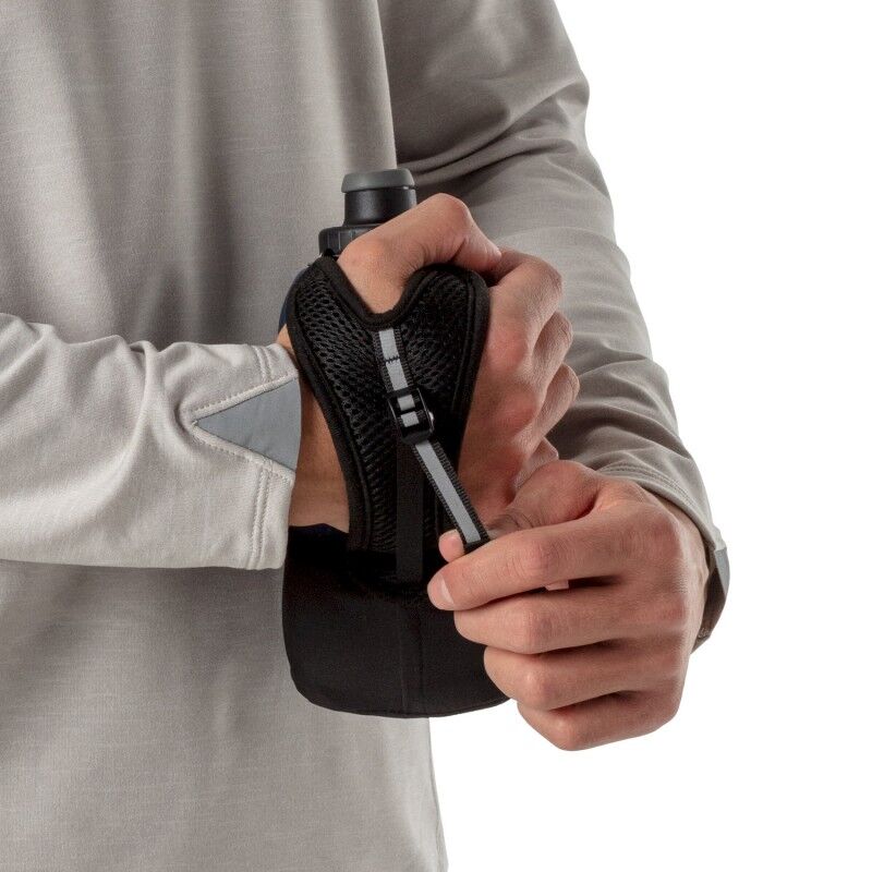 Nathan Quick Squeeze Lite 18 Oz - Drikkeflaske | Hardloop