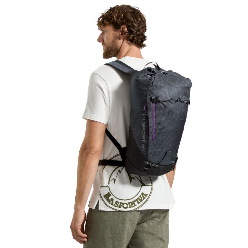 La Sportiva Granite 22 Backpack - Lezecký batoh | Hardloop