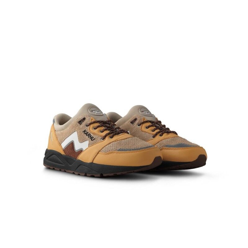 Karhu Aria 95 - Lifestyle shoes | Hardloop