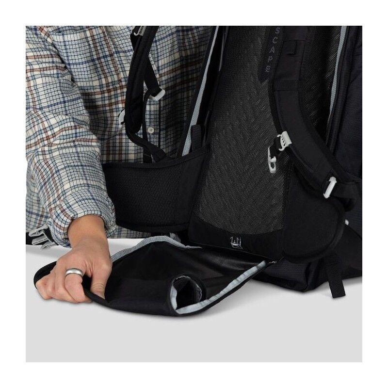 Osprey Fairview 55 - Matkalaukku