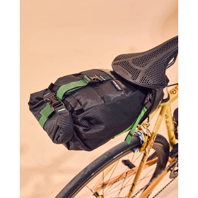 Miss Grape Cluster 7 Road WP - Bike saddlebag | Hardloop