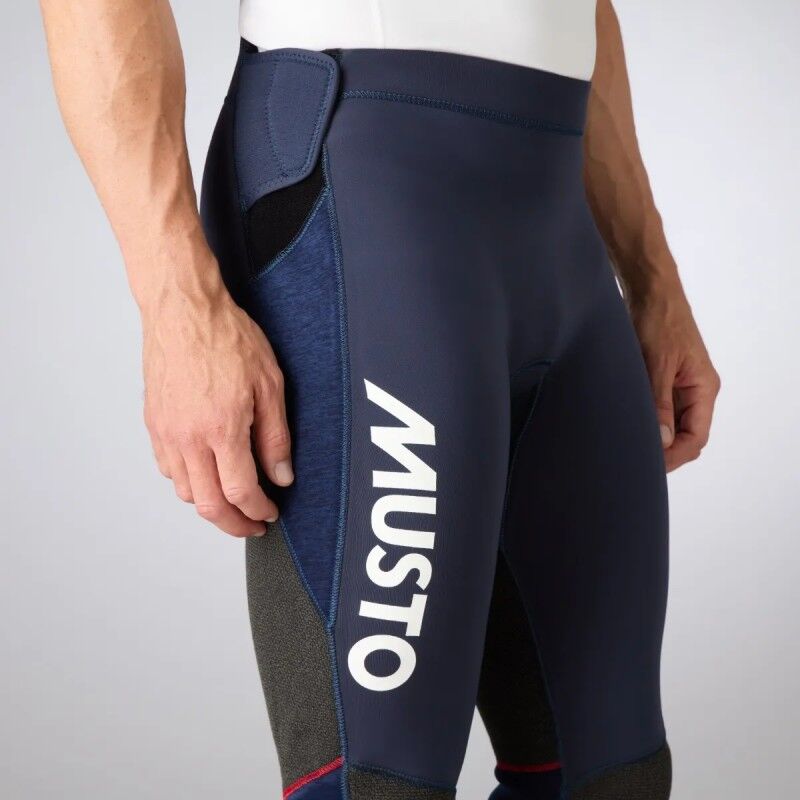 Musto Flexlite Alumin 3.0 Pant - Meskie Szorty neoprenowe do nurkowania | Hardloop