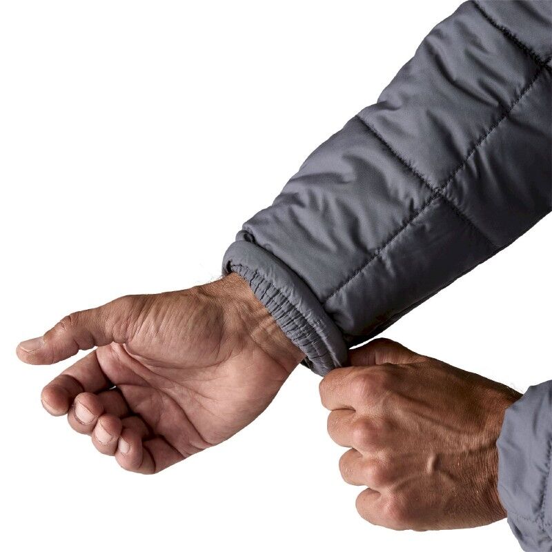 Patagonia Men's Light Gust Jacket - Synthetic jacket - Men's | Hardloop