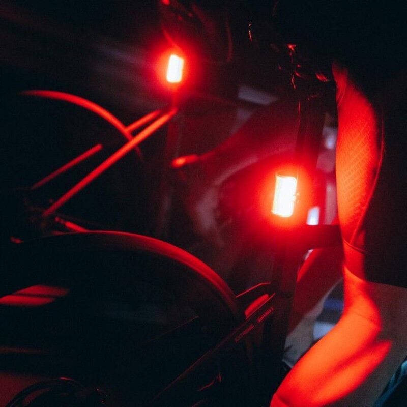 Knog Blinder Pro 1000 & Cobber Reflex Rear - Luz delantera bicicleta | Hardloop