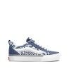 True Navy / Marshmallow