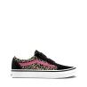 Pink Velvet / Black