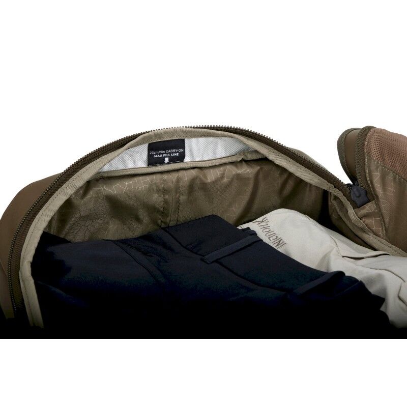 Thule Chasm Recycled Carry-on 55cm/22in - Valise | Hardloop