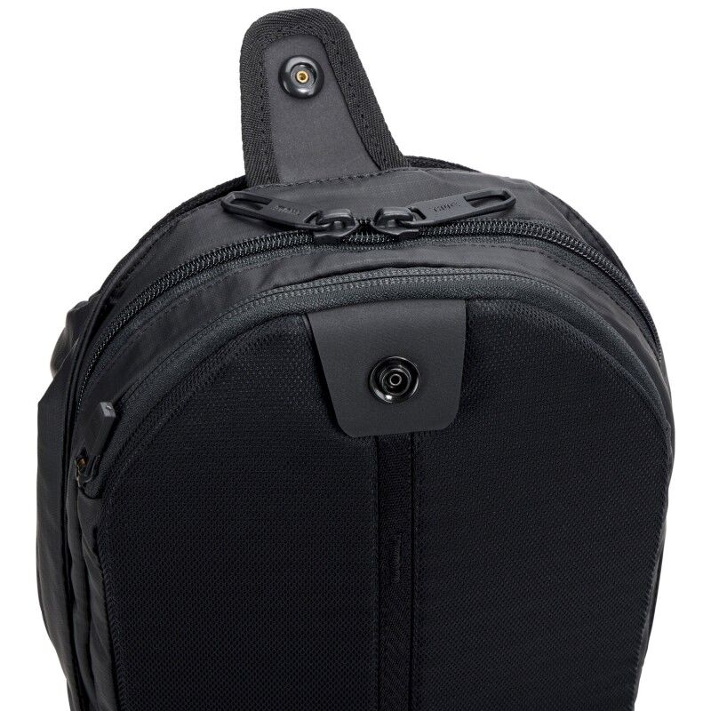Thule Tact Sling 8L - Travel Shoulder bag | Hardloop
