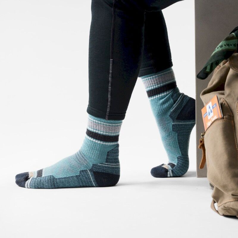 Smartwool Hike Light Cushion Striped Mid Crew Socks - Skarpety trekkingowe meskie | Hardloop