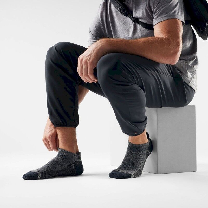 Smartwool Hike Light Cushion Low Ankle Socks - Walking socks - Men's | Hardloop