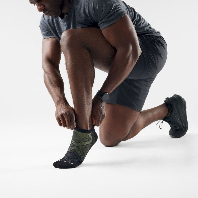 Smartwool Run Zero Cushion Low Ankle - Meias de lã merino | Hardloop