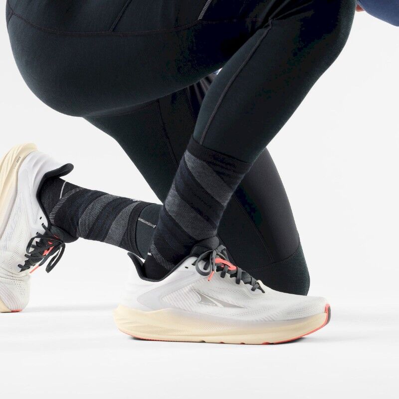Smartwool Run Zero Cushion Crew Socks - Running socks | Hardloop