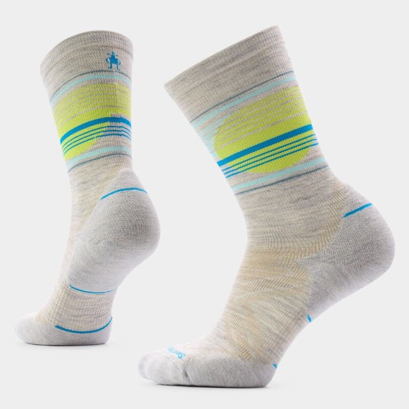 Run Cold Weather Targeted Cushion Glow Track Crew Socks - Running socks - Women's