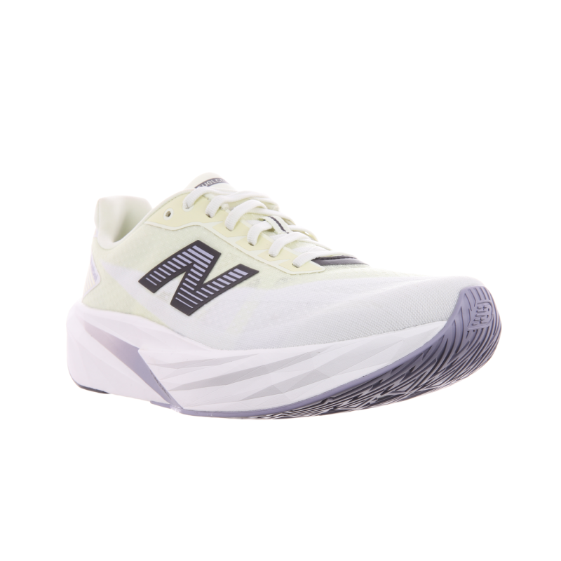 New Balance FuelCell Rebel V5 - Laufschuhe - Herren | Hardloop