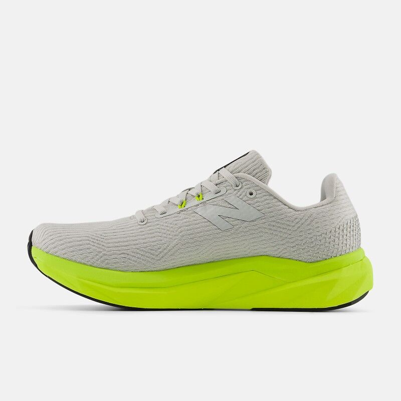 New Balance FuelCell Propel V5 - Laufschuhe - Herren | Hardloop