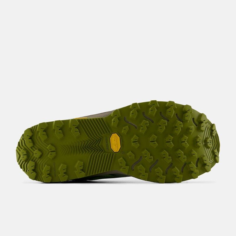 New Balance FuelCell Rebel Trail - Zapatillas trail running - Hombre | Hardloop