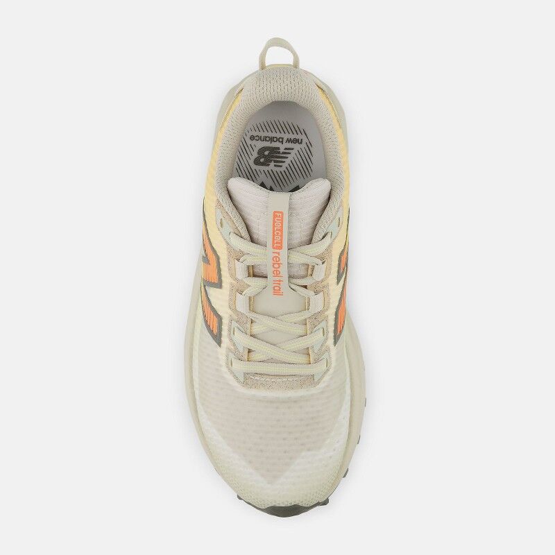 New Balance FuelCell Rebel Trail - Trailrunningskor - Dam | Hardloop