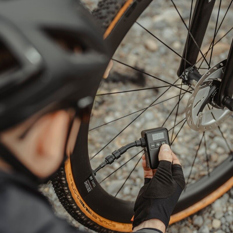 Topeak E-Booster Digital Mini - Pompe à vélo | Hardloop