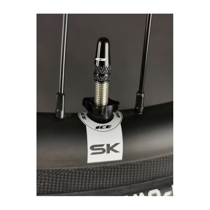 Kit de bouchons alu (x2) et écrous (x2) ICE Airflow pour valve tubeless et presta