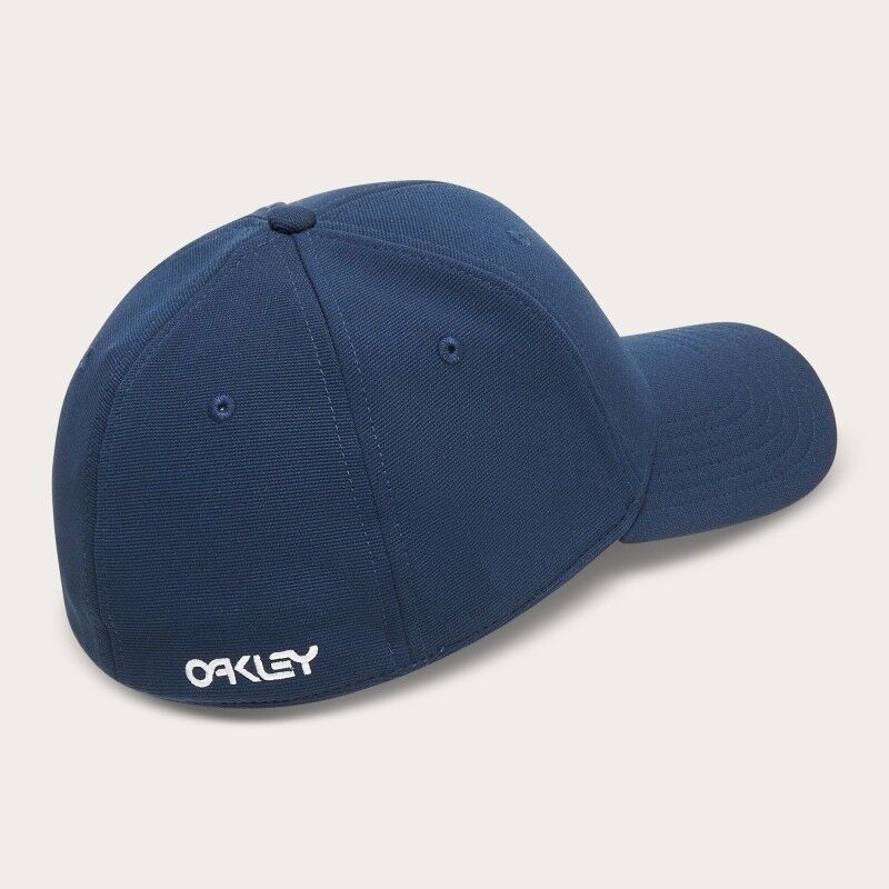 Oakley 6 Panel Stretch Metallic Hat - Gorra