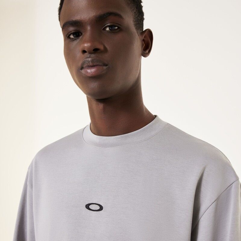 Oakley Driven Tee - T-shirt - Heren | Hardloop